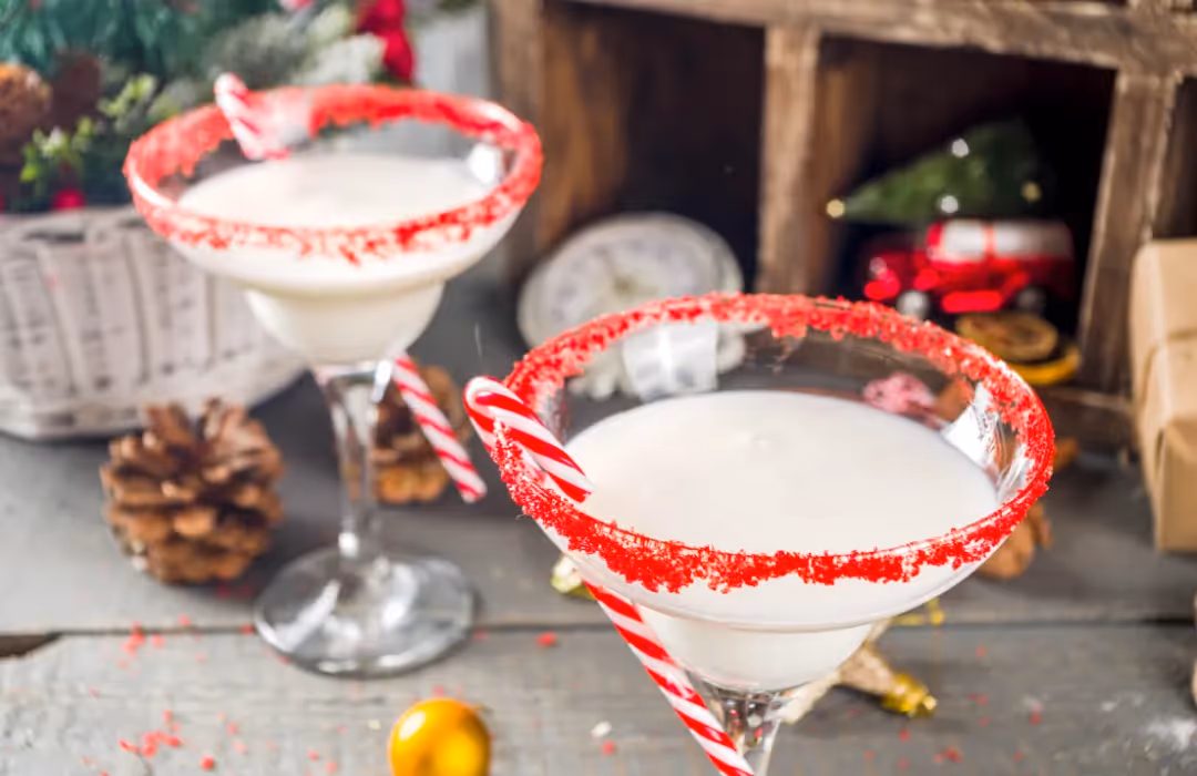 Christmas Office Party Drinks: Recipes for Festive Cocktails