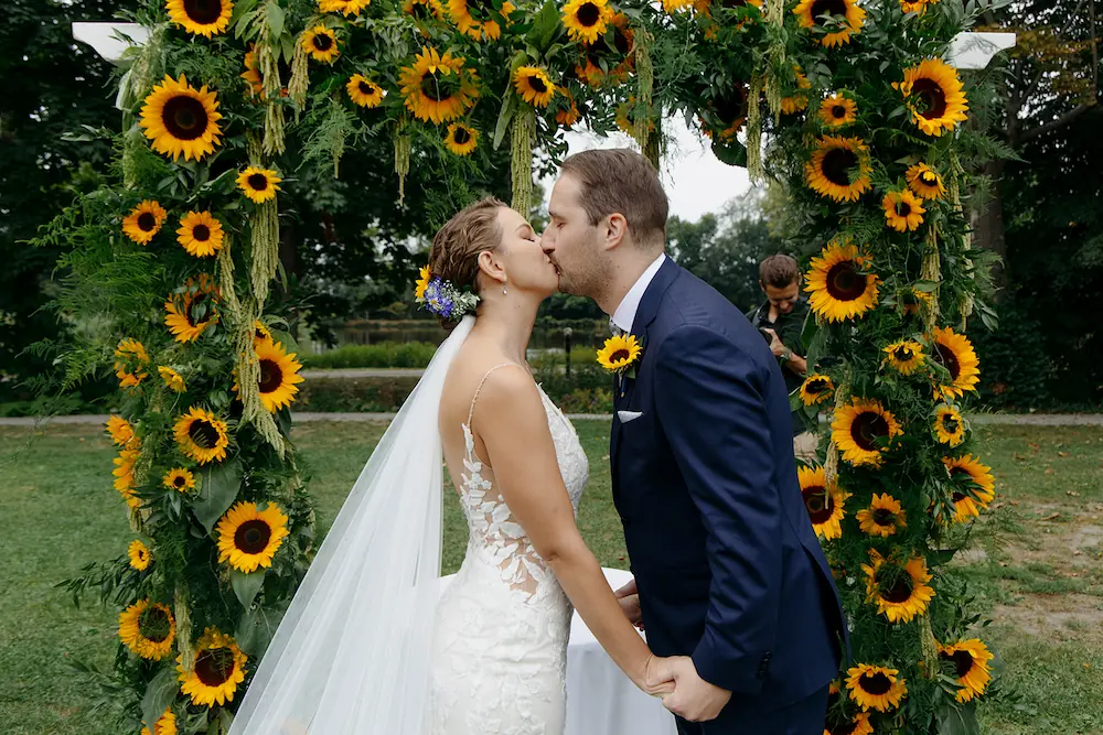 ceremonia zaślubin motyw słoneczniki