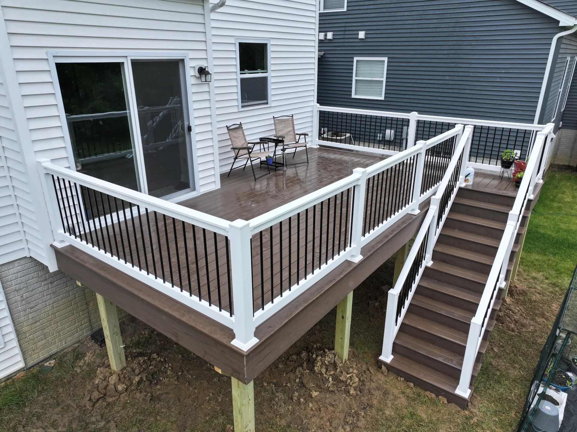How to Pick the Right Deck Railing for Safety, Style, and Durability
