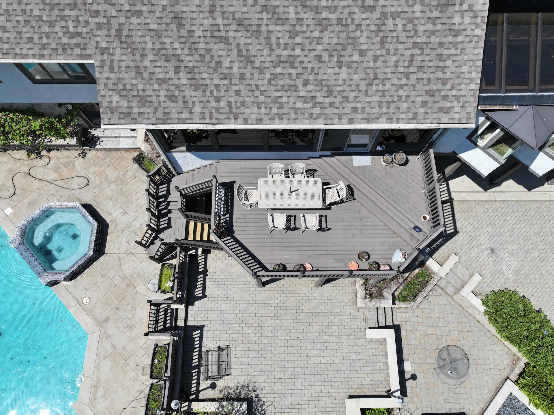 Does Composite Decking Get Hot? What Ohio Homeowners Should Know