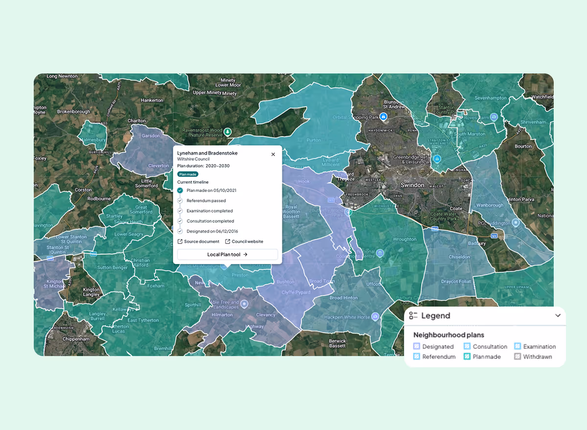 Map showing neighbourhood plans in Swindon area with colour-coded stages including designated, consultation, examination, referendum, plan made, and withdrawn.