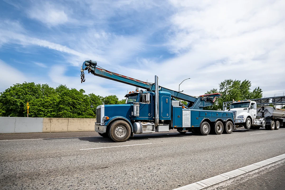 Tow truck service in California