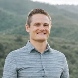 headshot photograph of Michael Chandler, CFO of Novarad Corporation