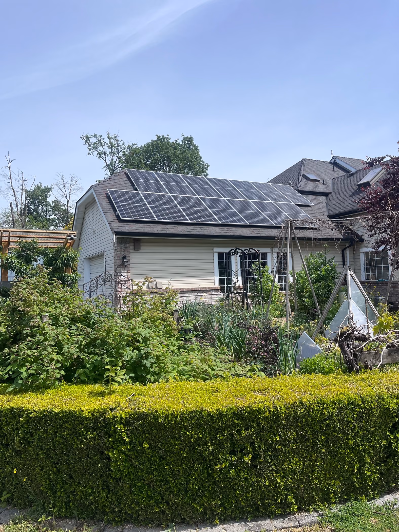 Understanding Inverter Clipping: A Guide for Solar Enthusiasts