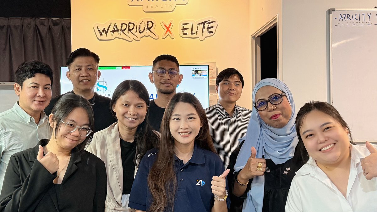 Team photo after the Level Up Your DSR loan training