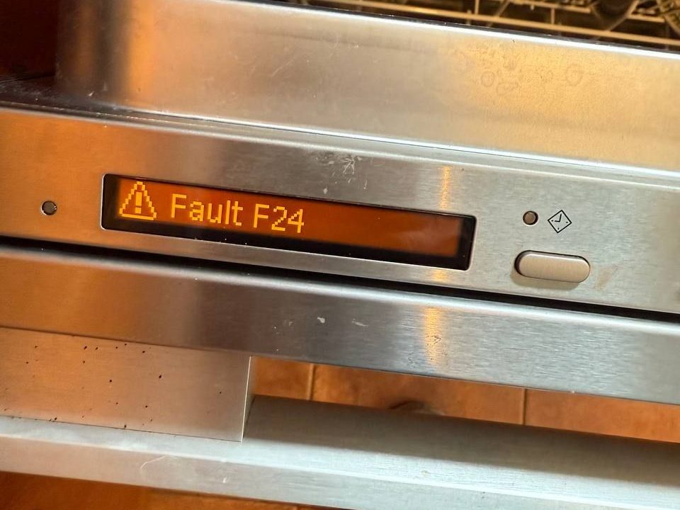 Miele dishwasher display showing Fault F24
