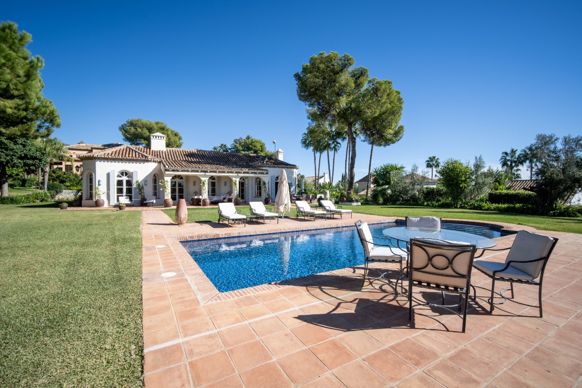 Villa de los Sueños in Marbella Golden Mile SV2047