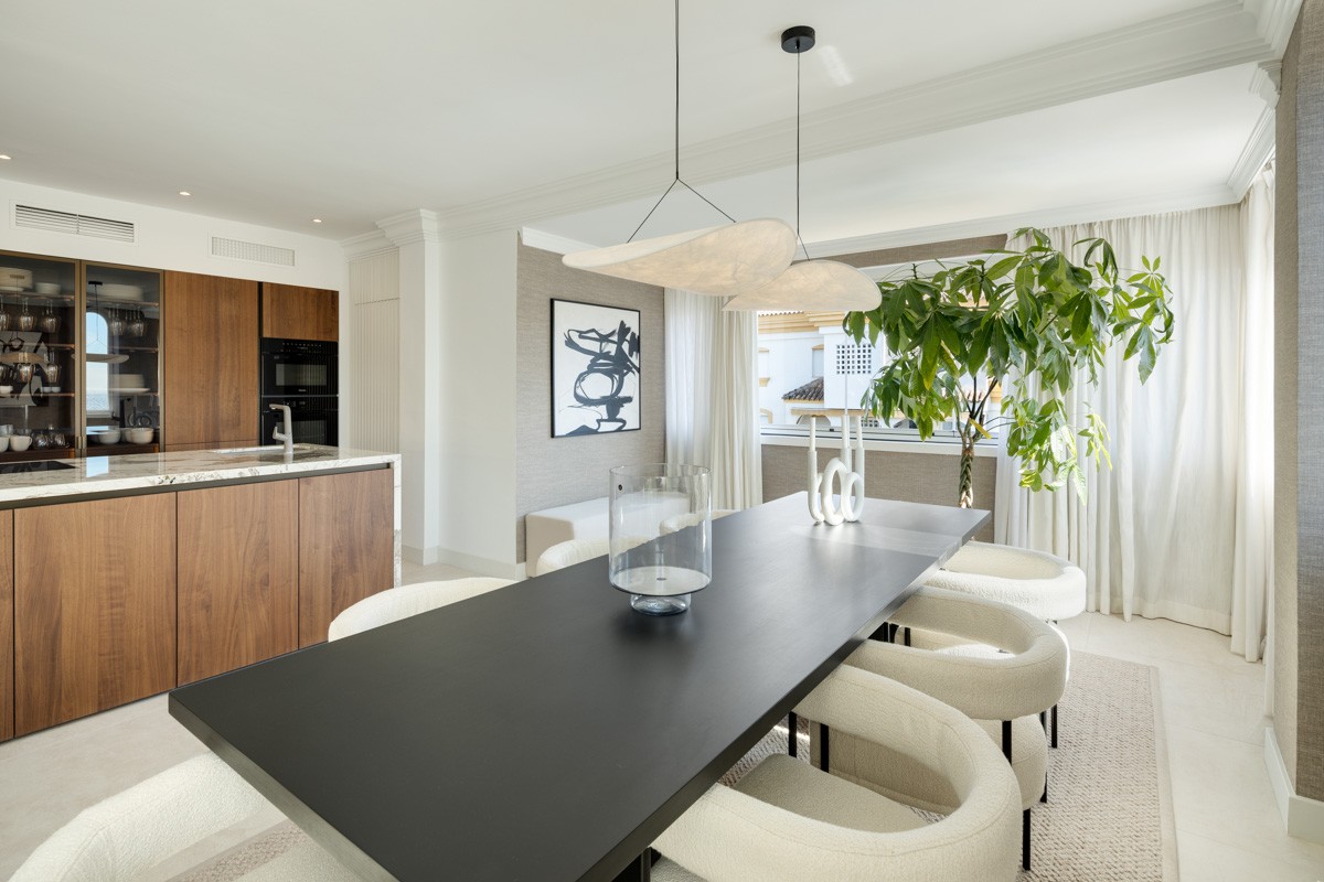 Costa PH in Marbella Golden Mile SV2273