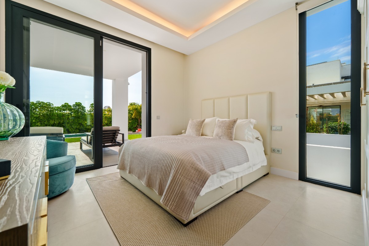 Villa Nova - La Quinta SV2430