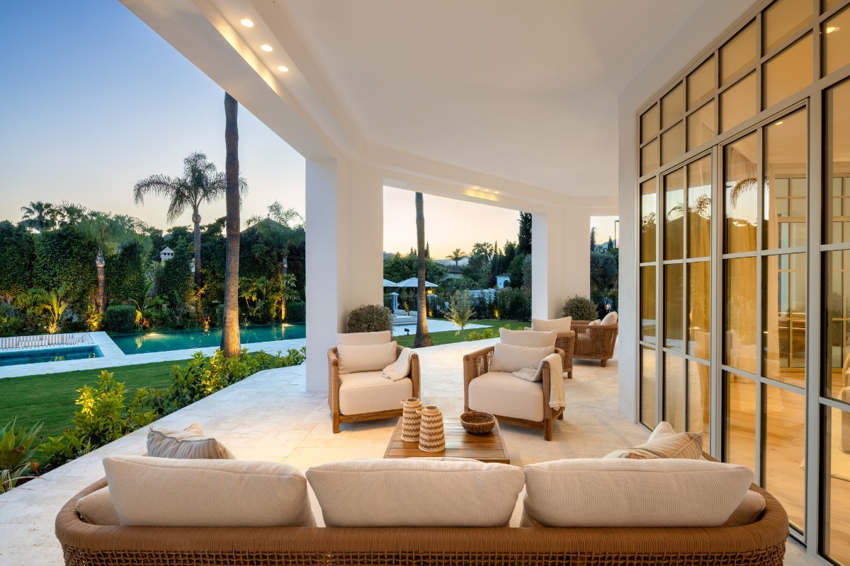 Villa Karina - Nueva Andalucia SV2315