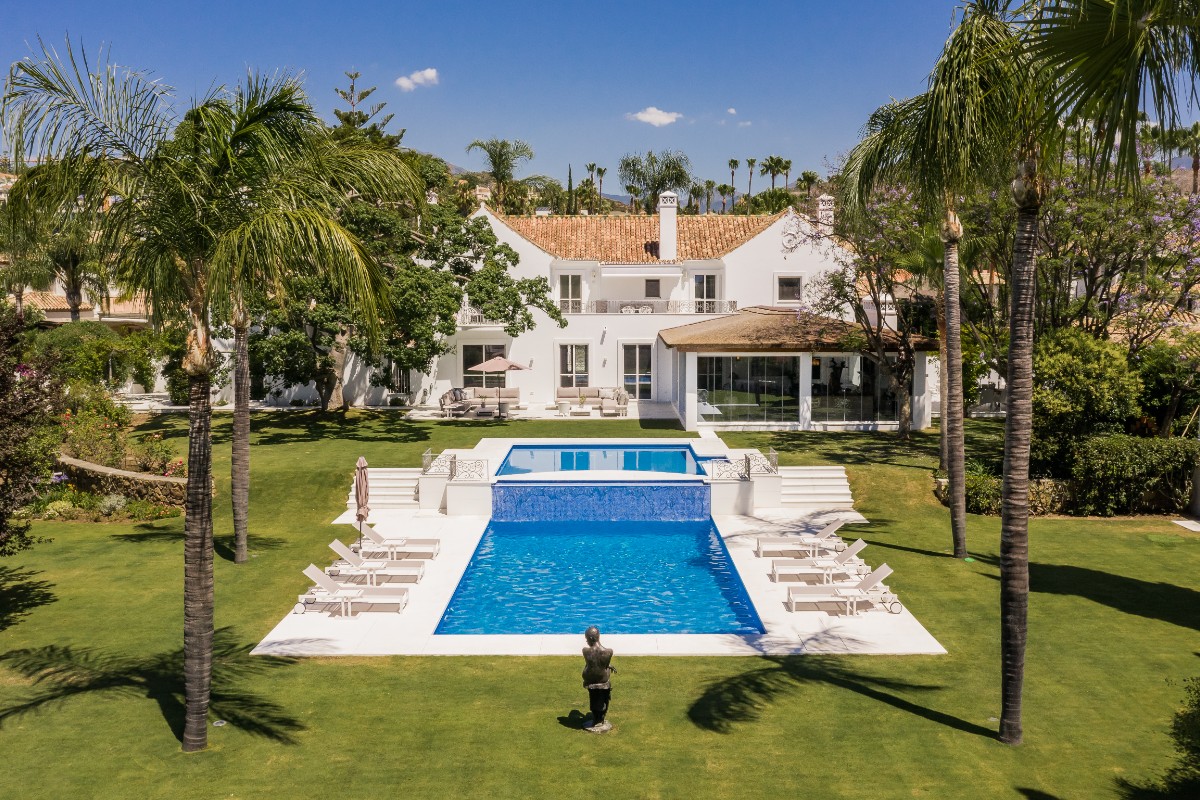 Villa Hermosa in La Cerquilla SV2440