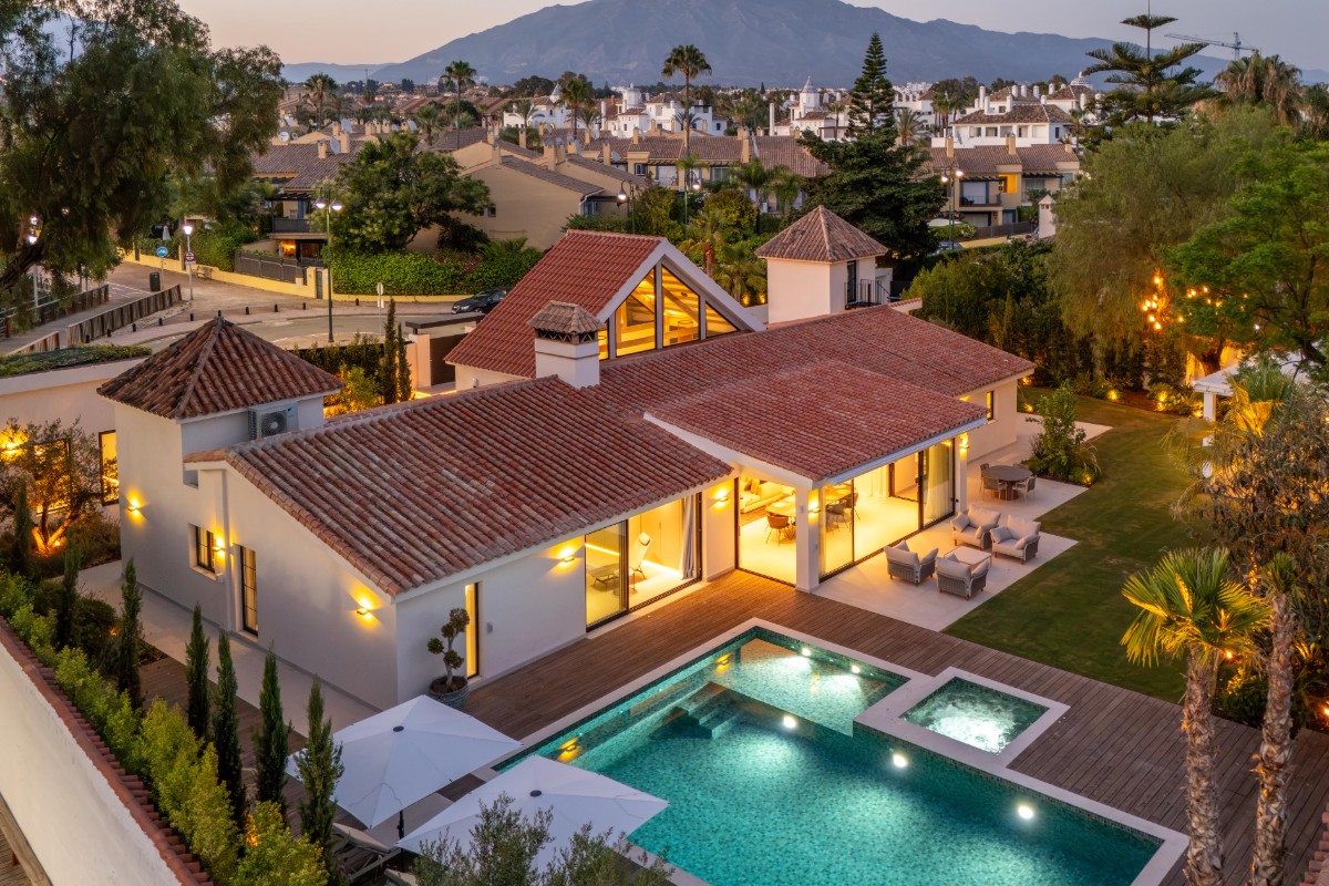 Villa Beach Life, Puerto Banus SV2386