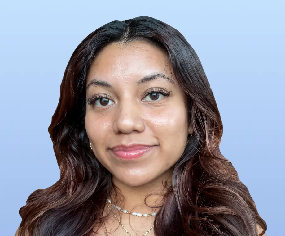 Laura Tovar