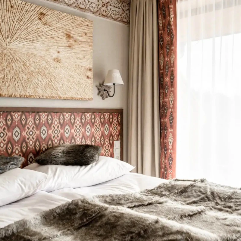 Instagram Gallery - Hotel Webflow Template