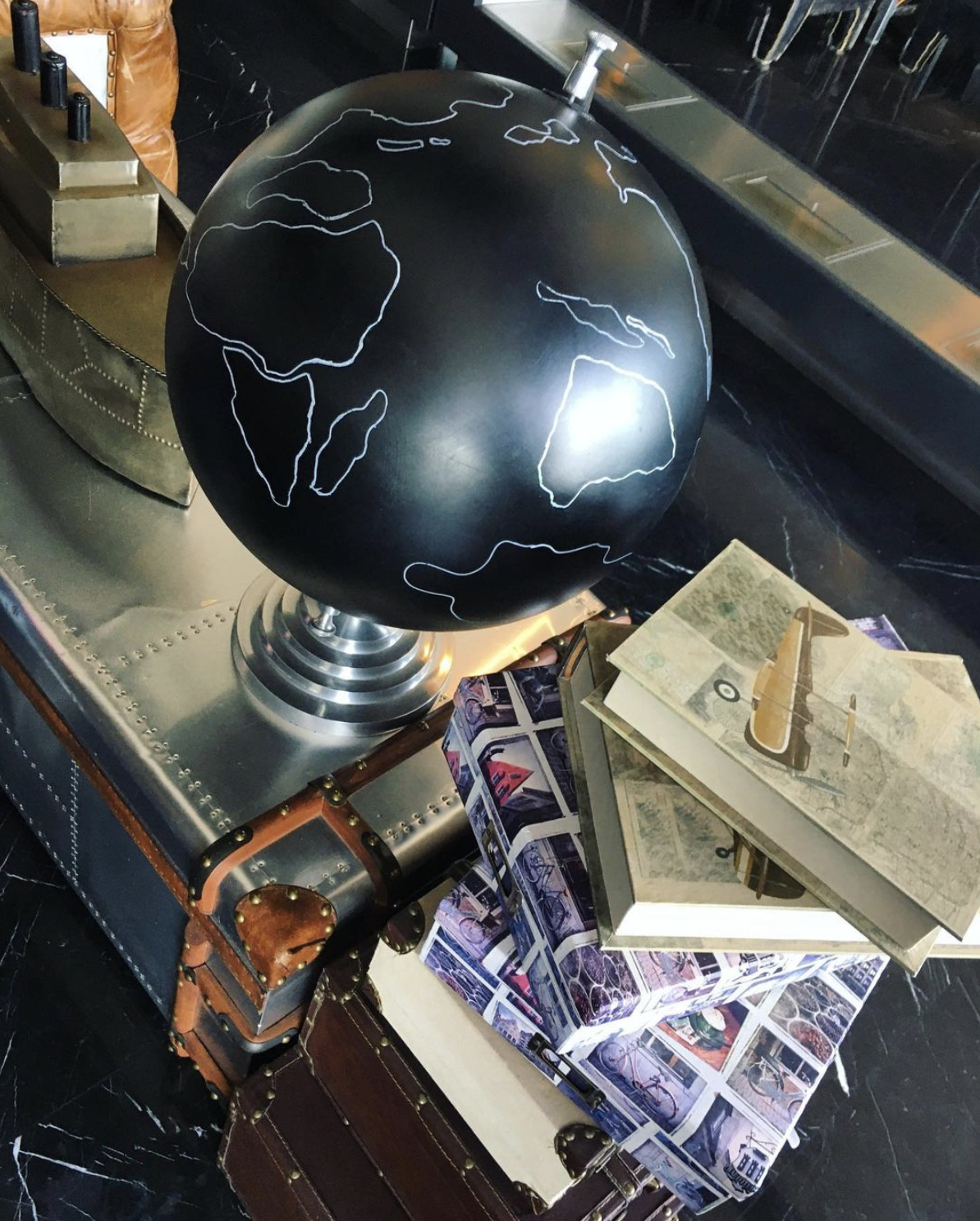 I love reading books. I buy real, paper ones that you can feel and look through. You sit (or lie down :)), you read and your thoughts go far, far into the world of book fantasy. What am I reading?