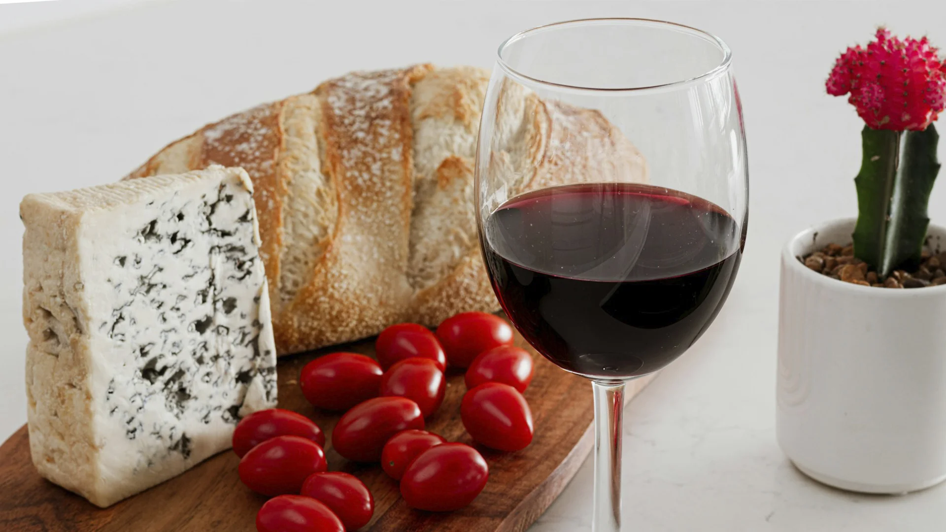 Touriga Nacional: An In-Depth Wine Profile