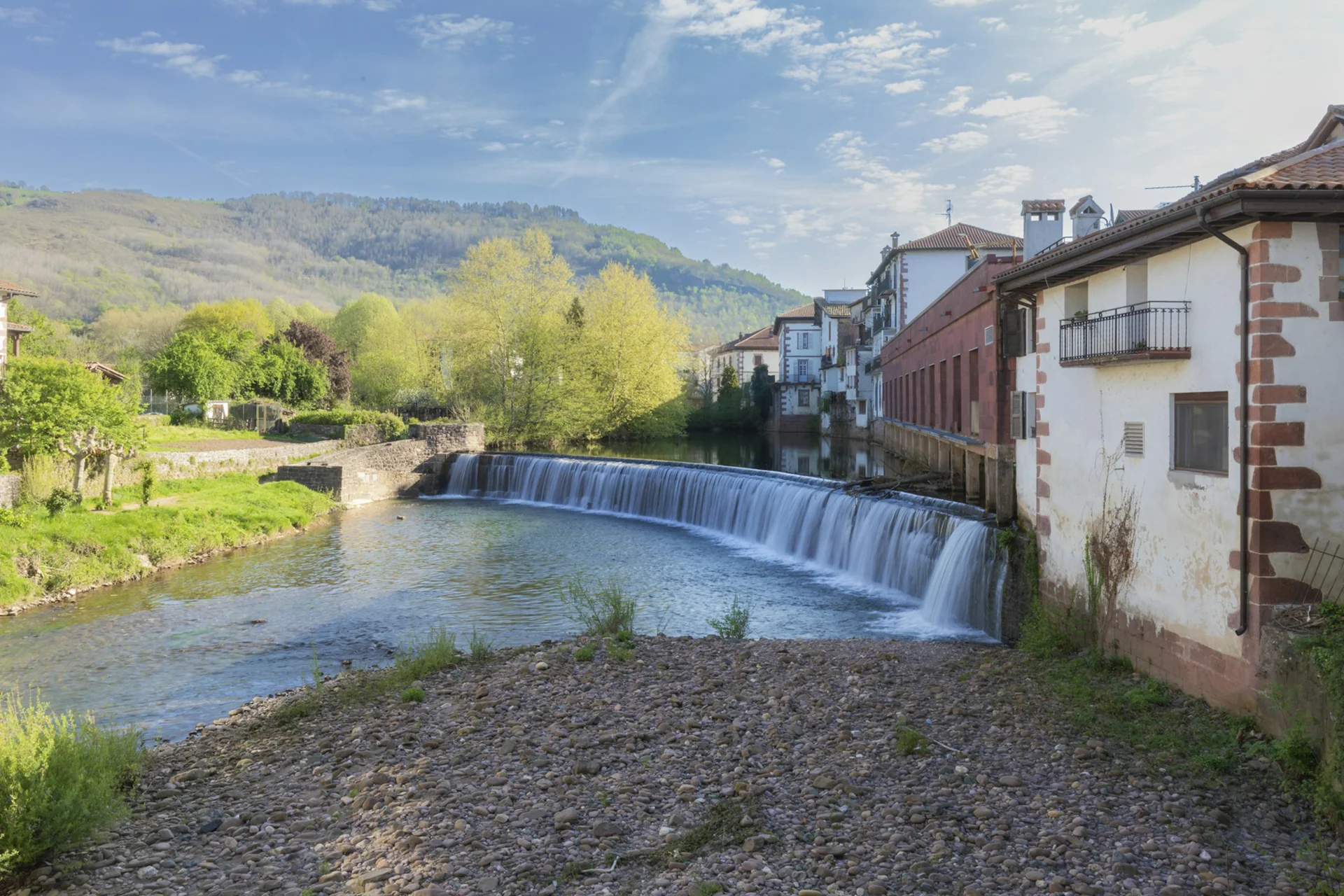 Hero Discover Subregion