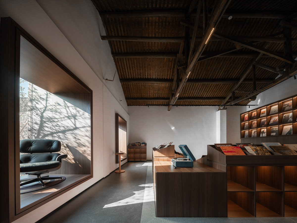 LYCS Architecture: Interior Design for Fuchengyin Boutique Hotel LYCS Architecture: Interior Design for Fuchengyin Boutique Hotel