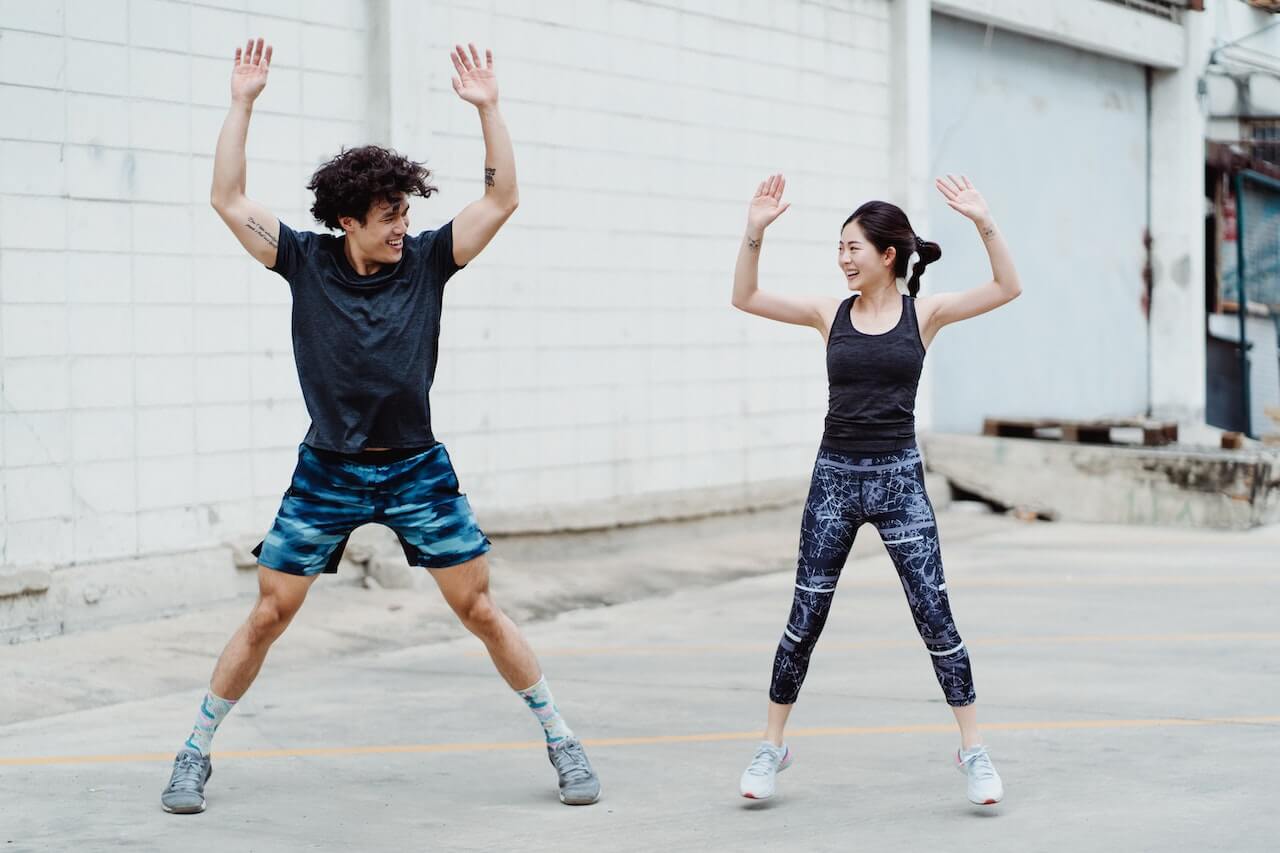 7 Health Benefits Of Jumping Jacks And How To Do Them Safely Signos 7 Health Benefits Of Jumping Jacks And How To Do Them Safely Signos