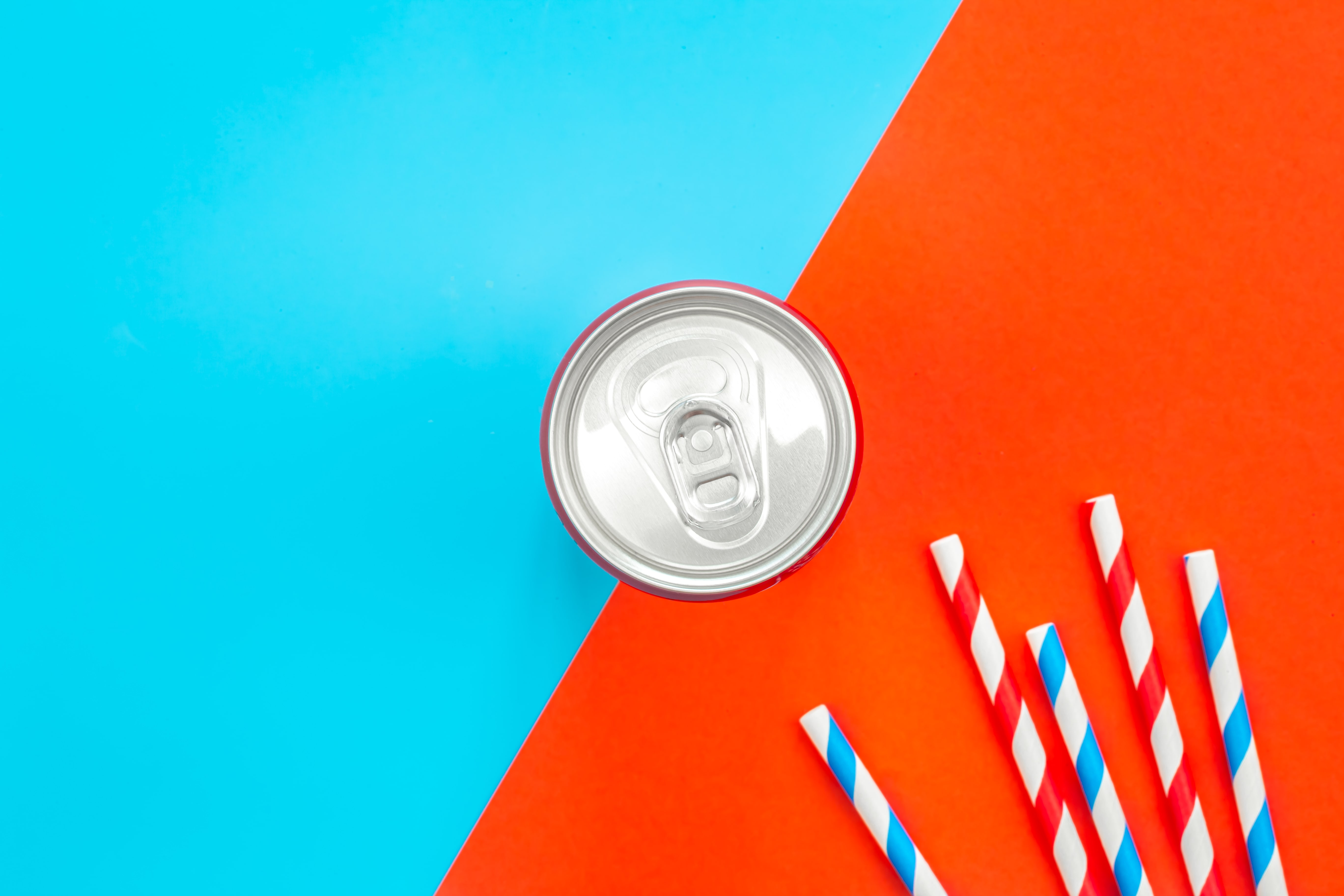soda and straws
