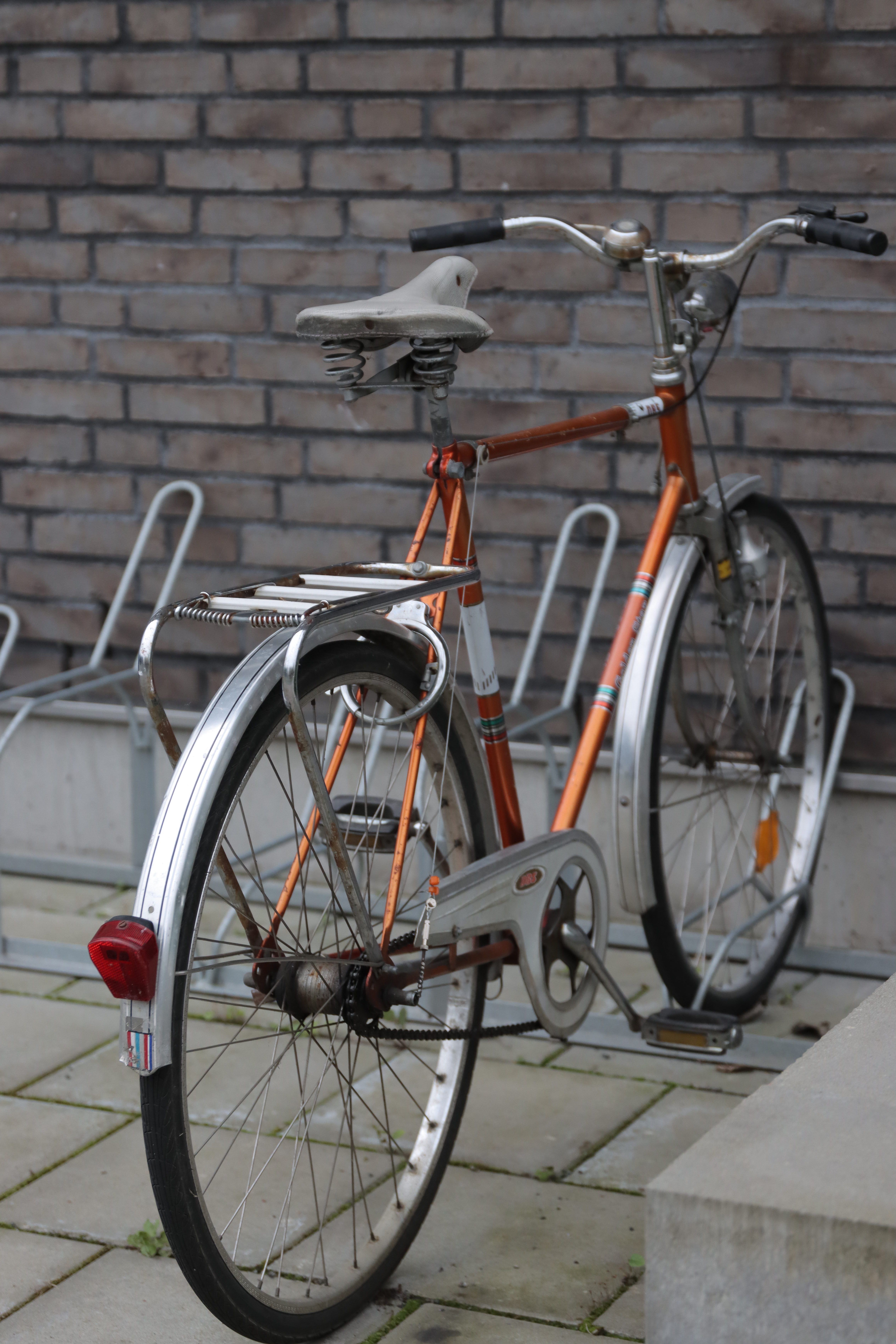 Stationnement vélo en copropriété : Ce que dit vraiment la loi