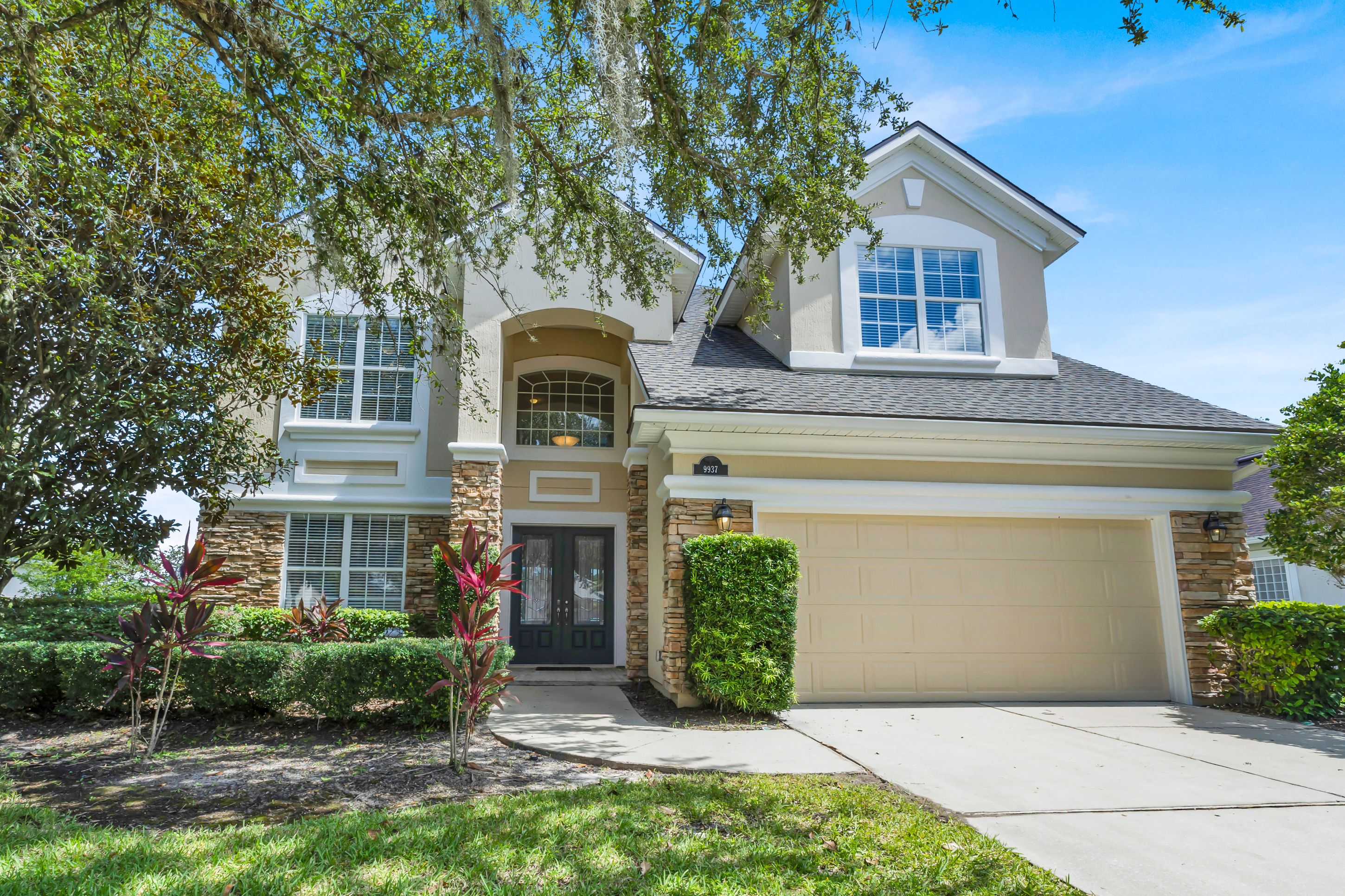 9937 W Watermark Lane