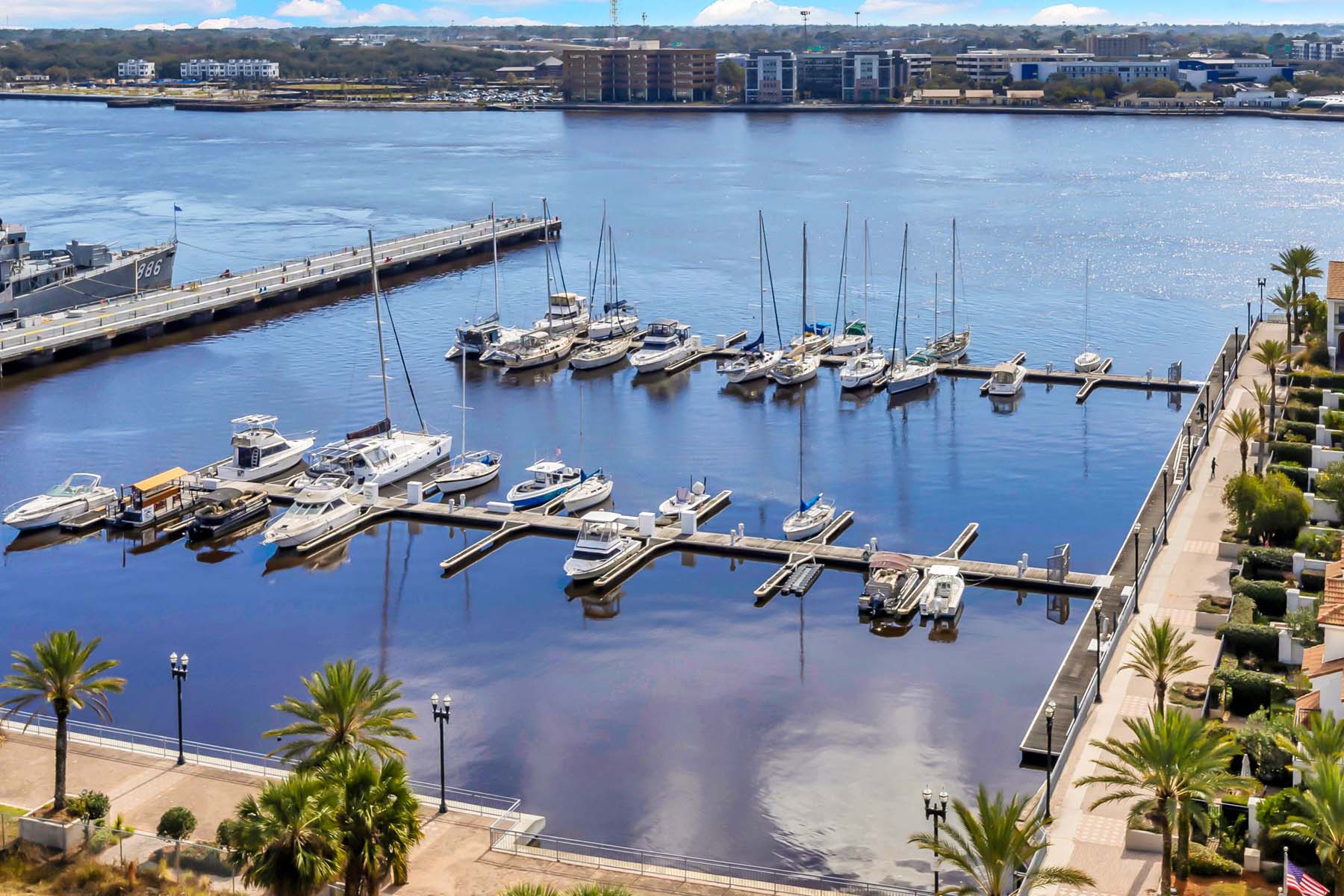 400 E Bay Street 1006