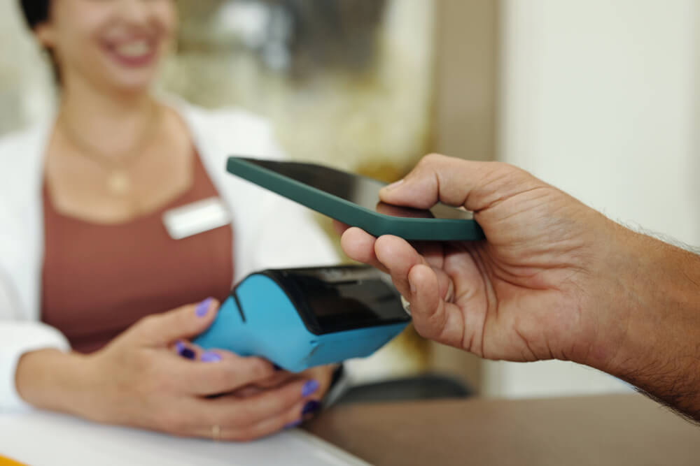 How Cash-Based Chiro Clinics Can Work Smarter and Boost Efficiency