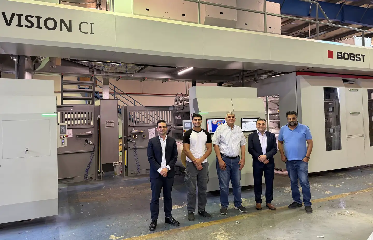 Công ty New Plastic Industrial đã gia nhập thị trường bao bì mềm với dòng máy in flexo BOBST VISION CI và máy ghép không dung môi NOVA SX 550