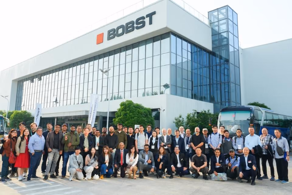 BOBST trình diễn tương lai của ngành Bao bì mềm tại Chinaplas 2026