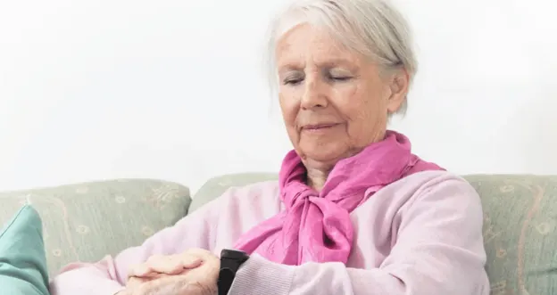 Sicherheit im Alter: Vorsorge, Alltag und Technik