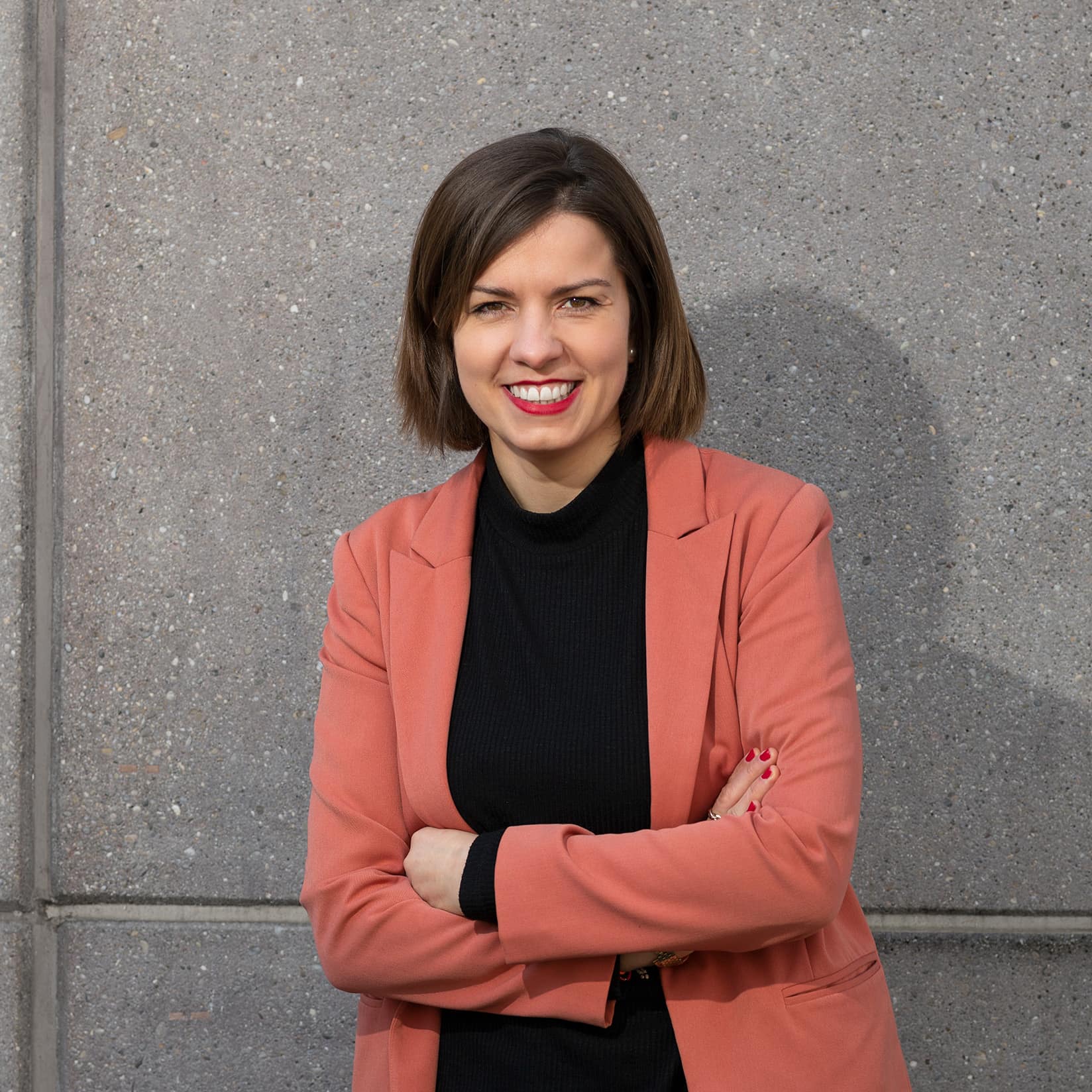 Lina Lanz, Partnerin bei HOI Kommunikation