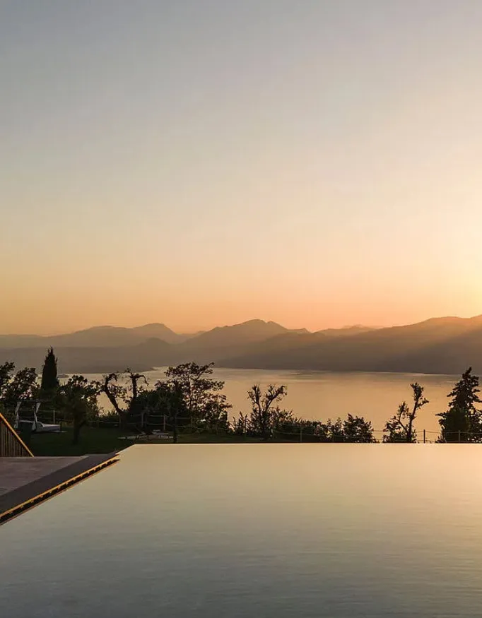 View from a swimmingpool of the Hotel Cape of Senses Spa Hideaway.