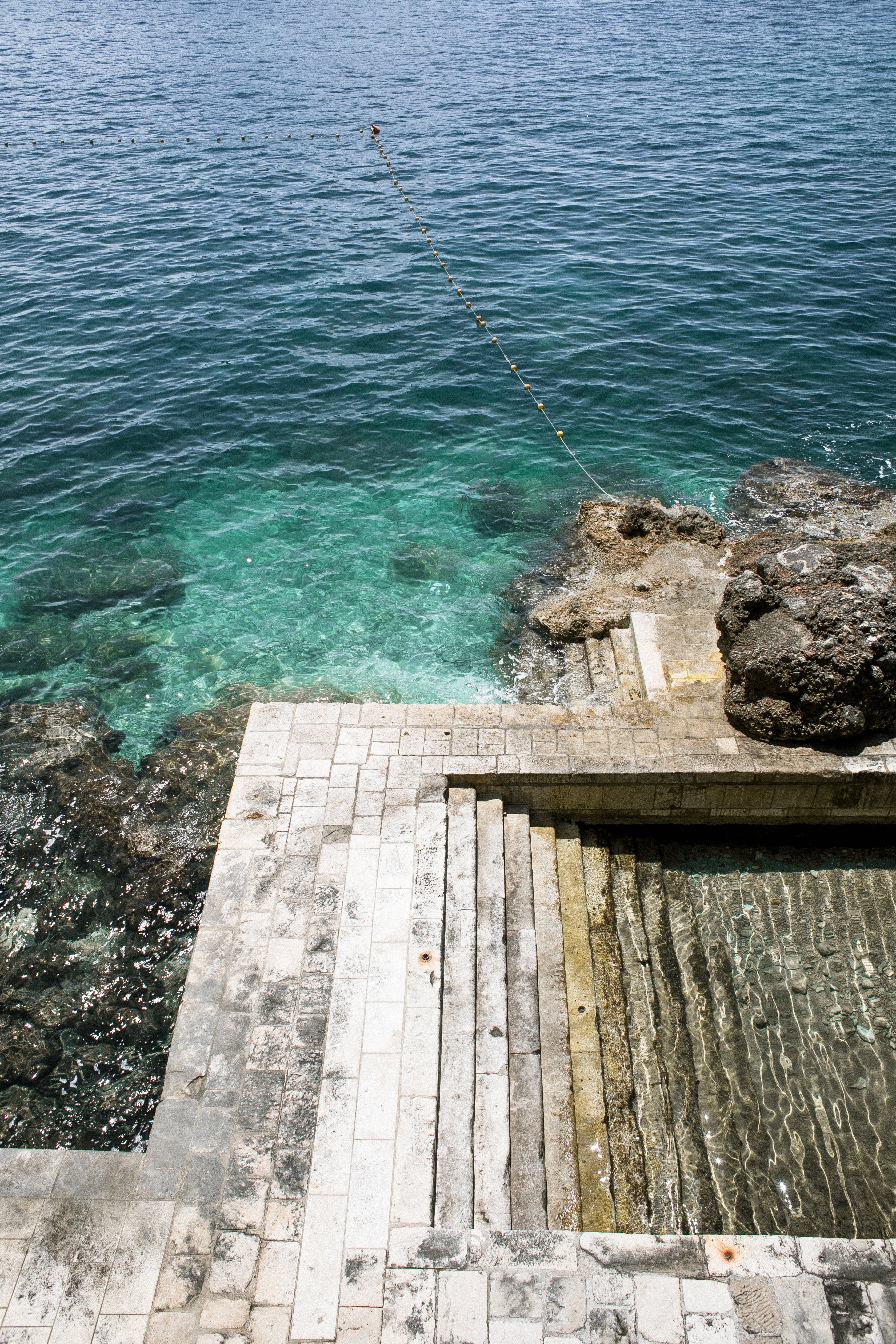 An outdoor swimmingpool near the Adriatic coast.