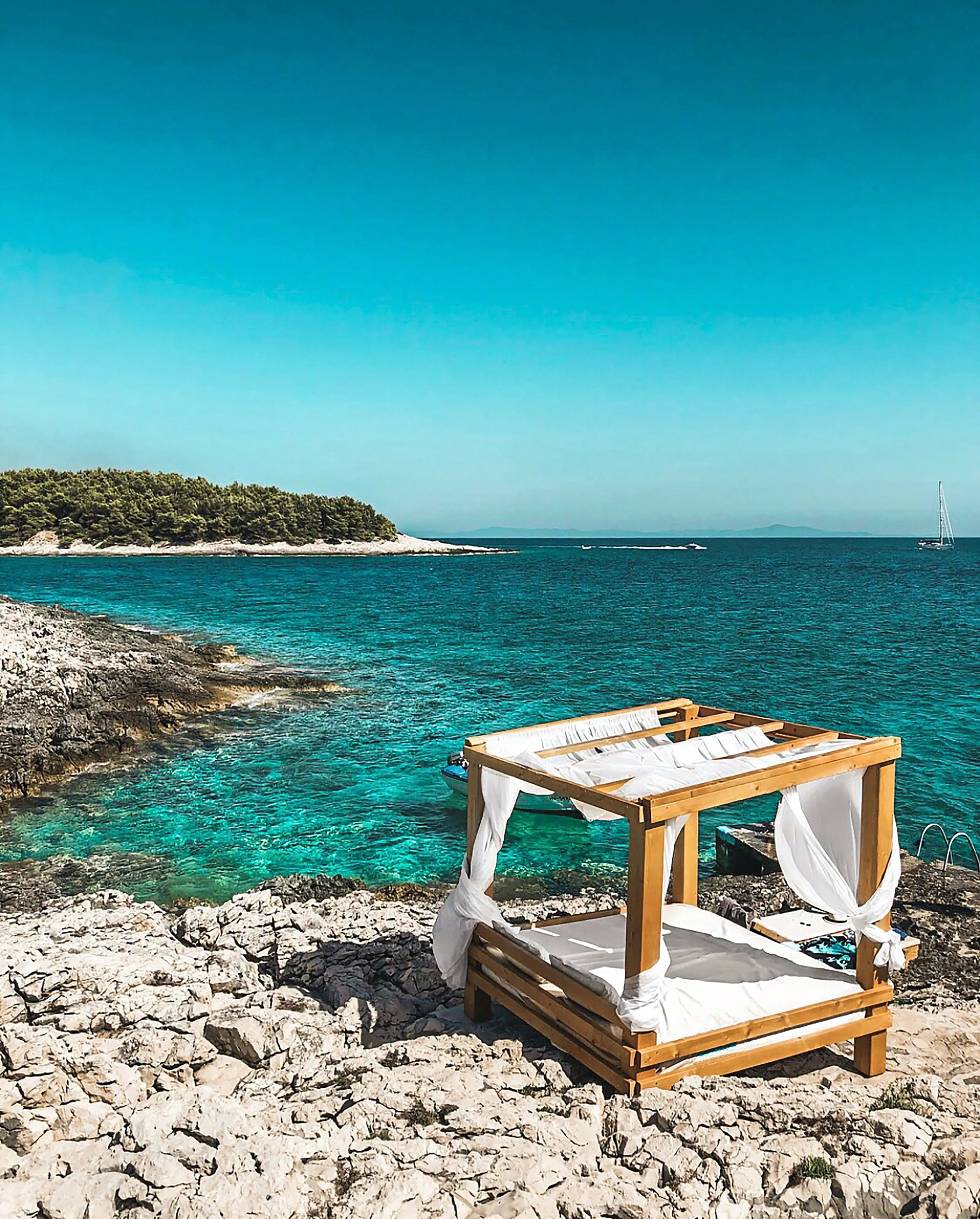 A bed near the shore of Croatia.
