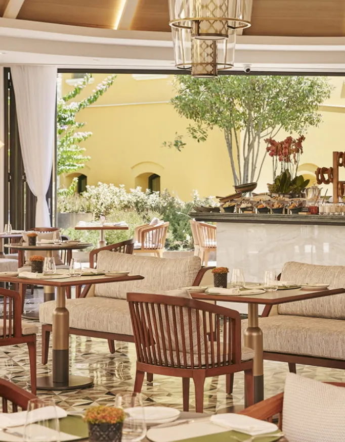 Restaurant at Four Seasons Hotel Istanbul in Sultanahmet.
