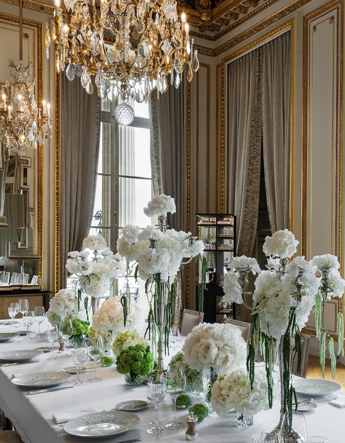 Hotel de Crillon dinner room.