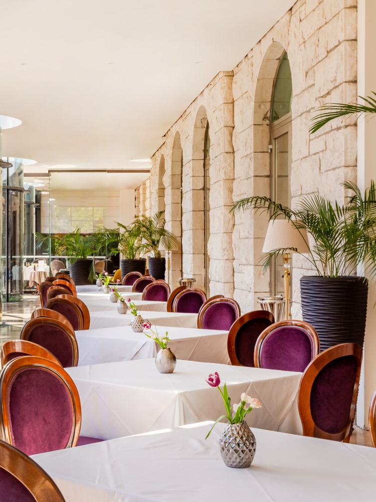 Restaurant at Hotel Park - Potestas Ltd.

Credits and copyright to Hotel Park - Potestas Ltd.