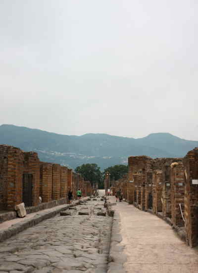 Pompeii ruins