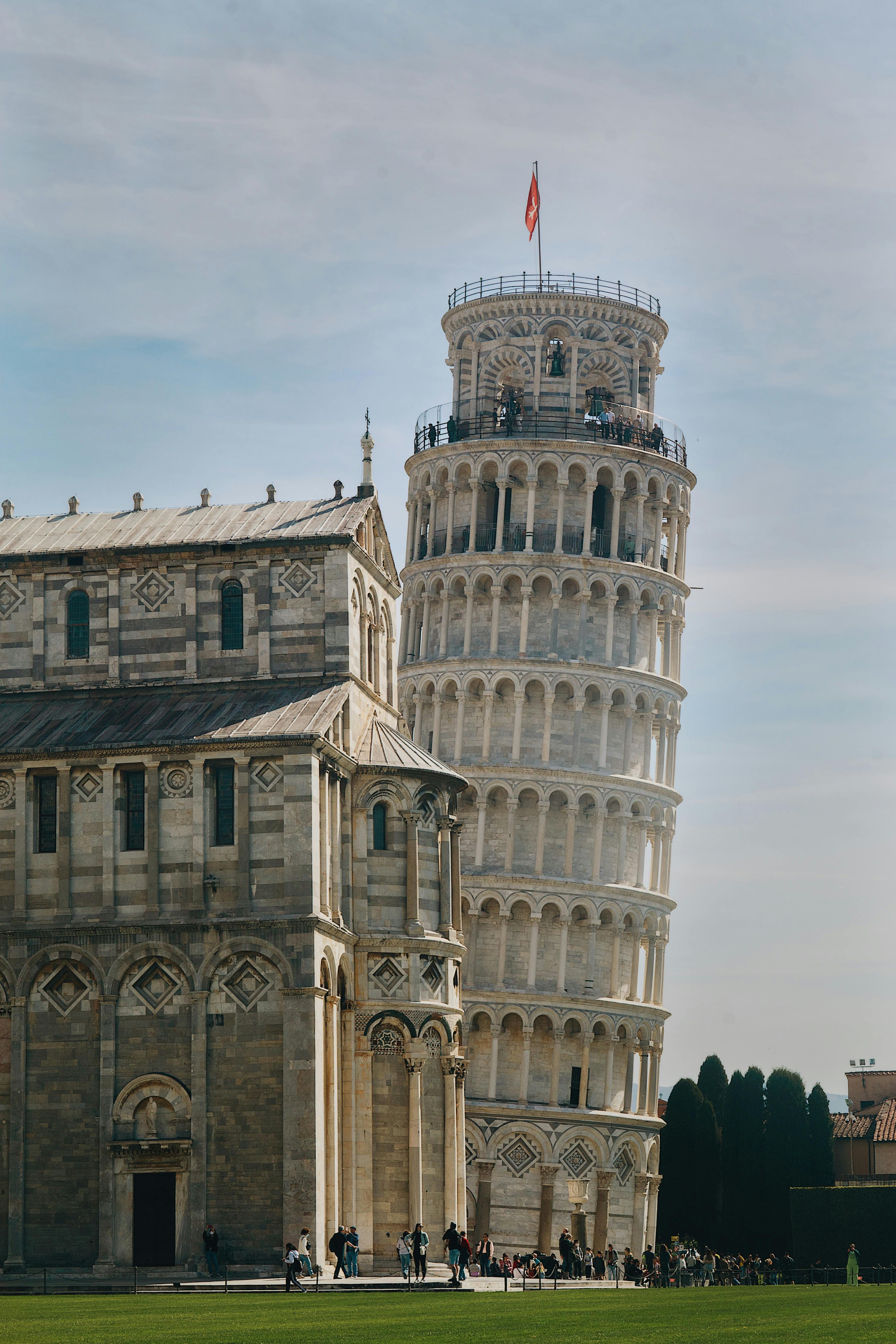 Leaning tower of Pisa.