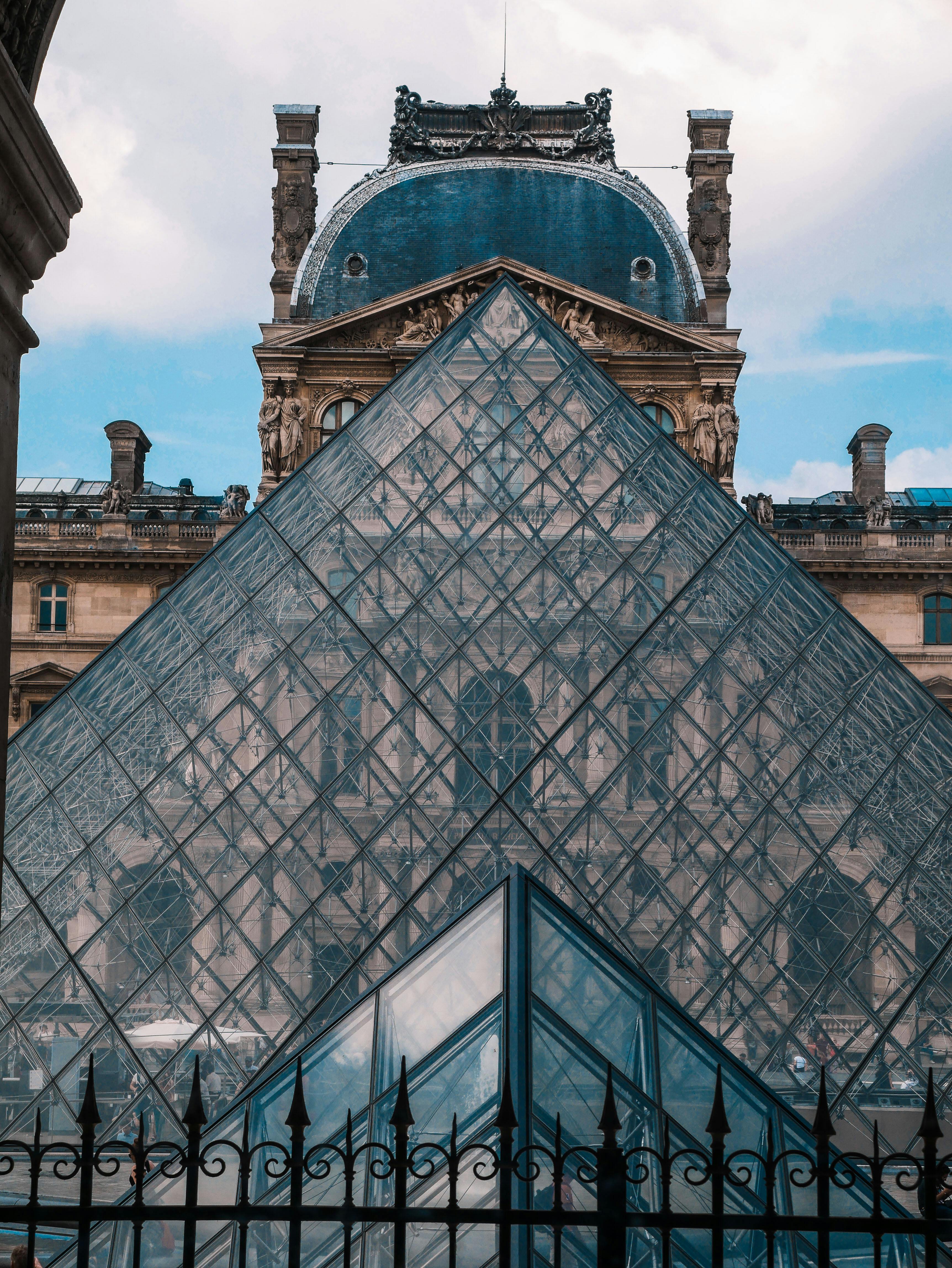 Louvre Museum