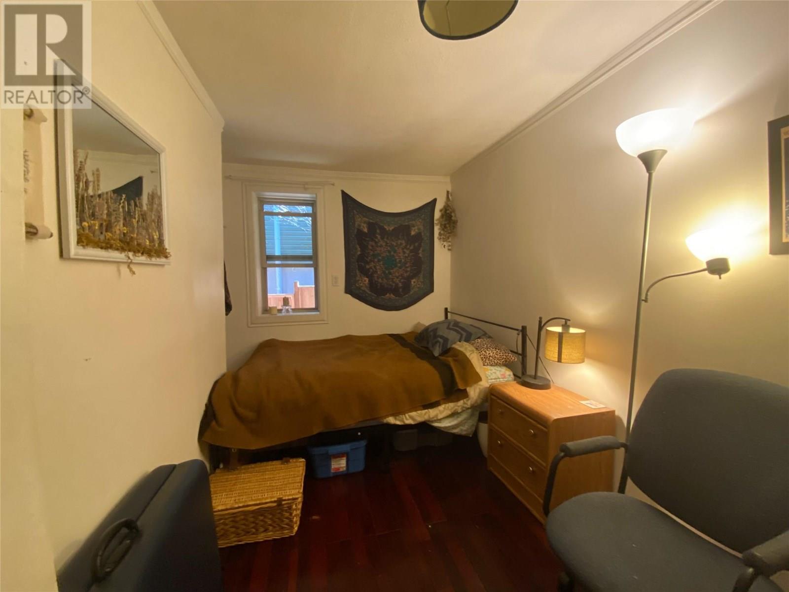 upstairs bed 2