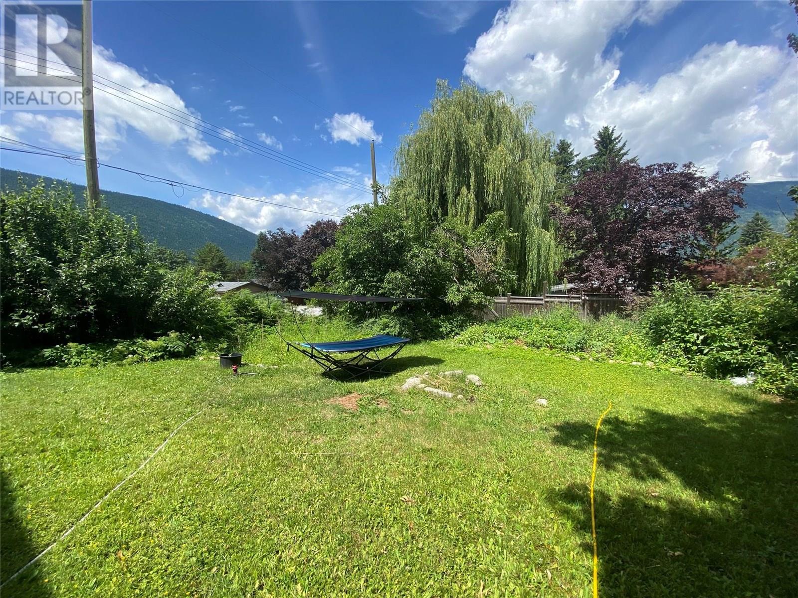 big side yard