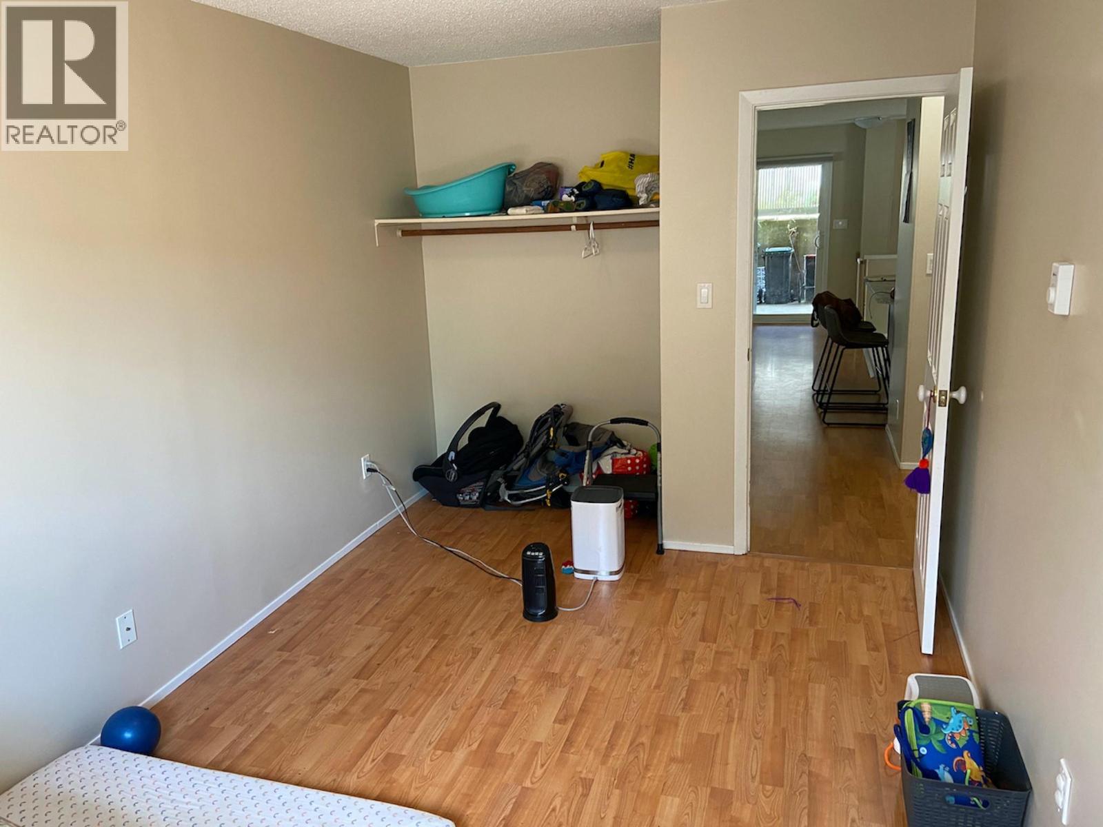 Middle Bdrm