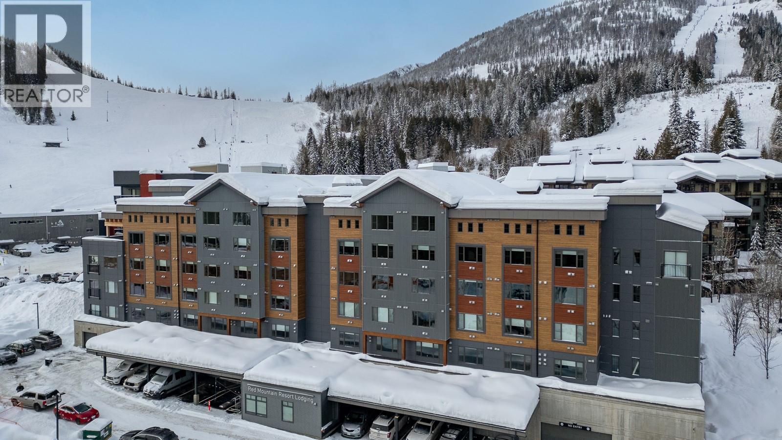 Exterior of The Crescent