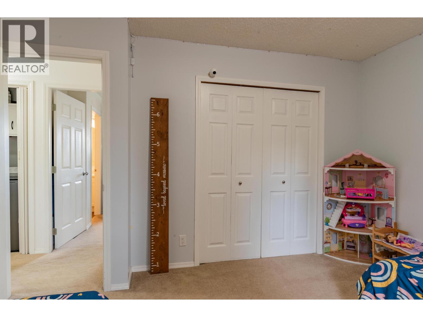 Listing photos from owner occupancy