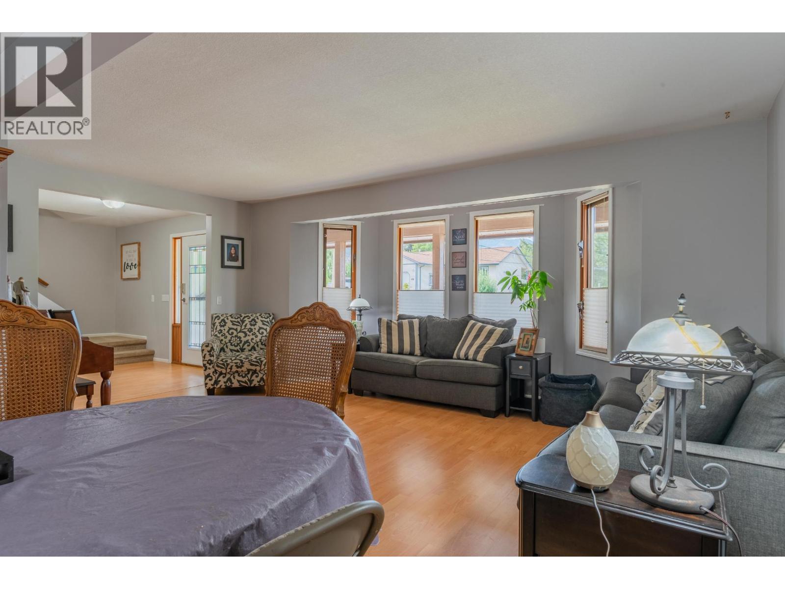 Listing photos from owner occupancy