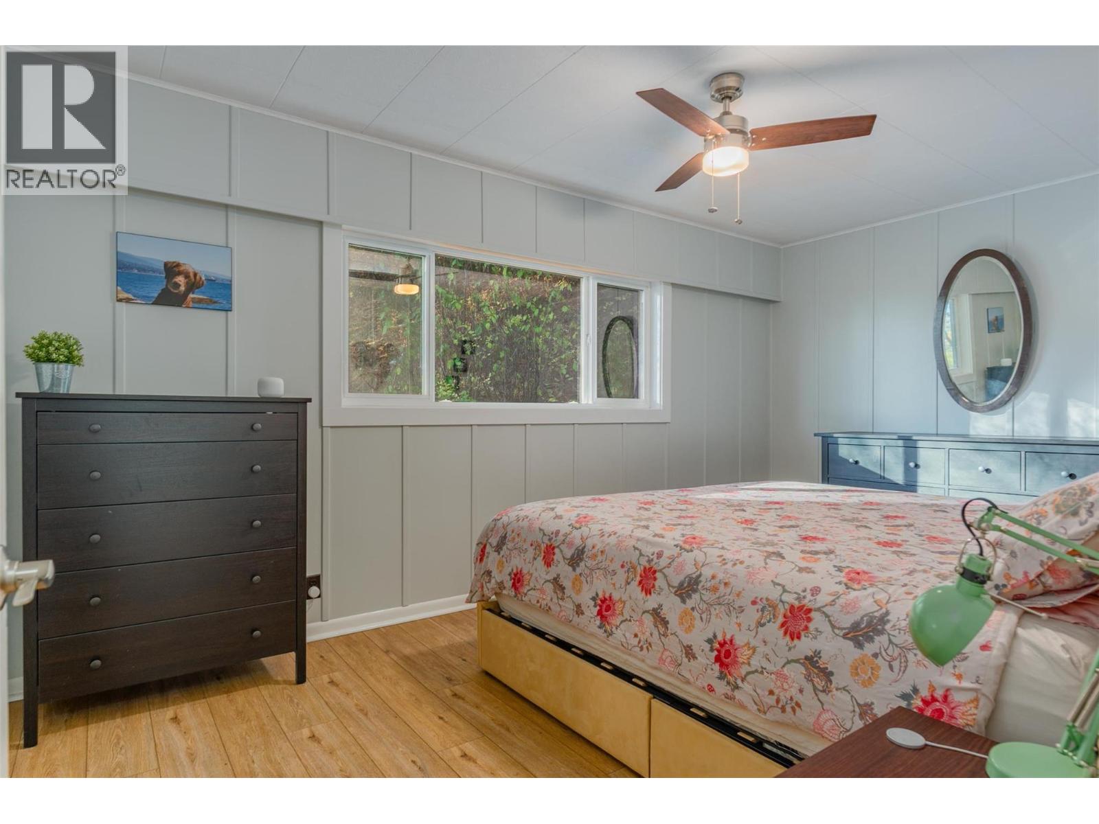 Master bedroom view to the side yard