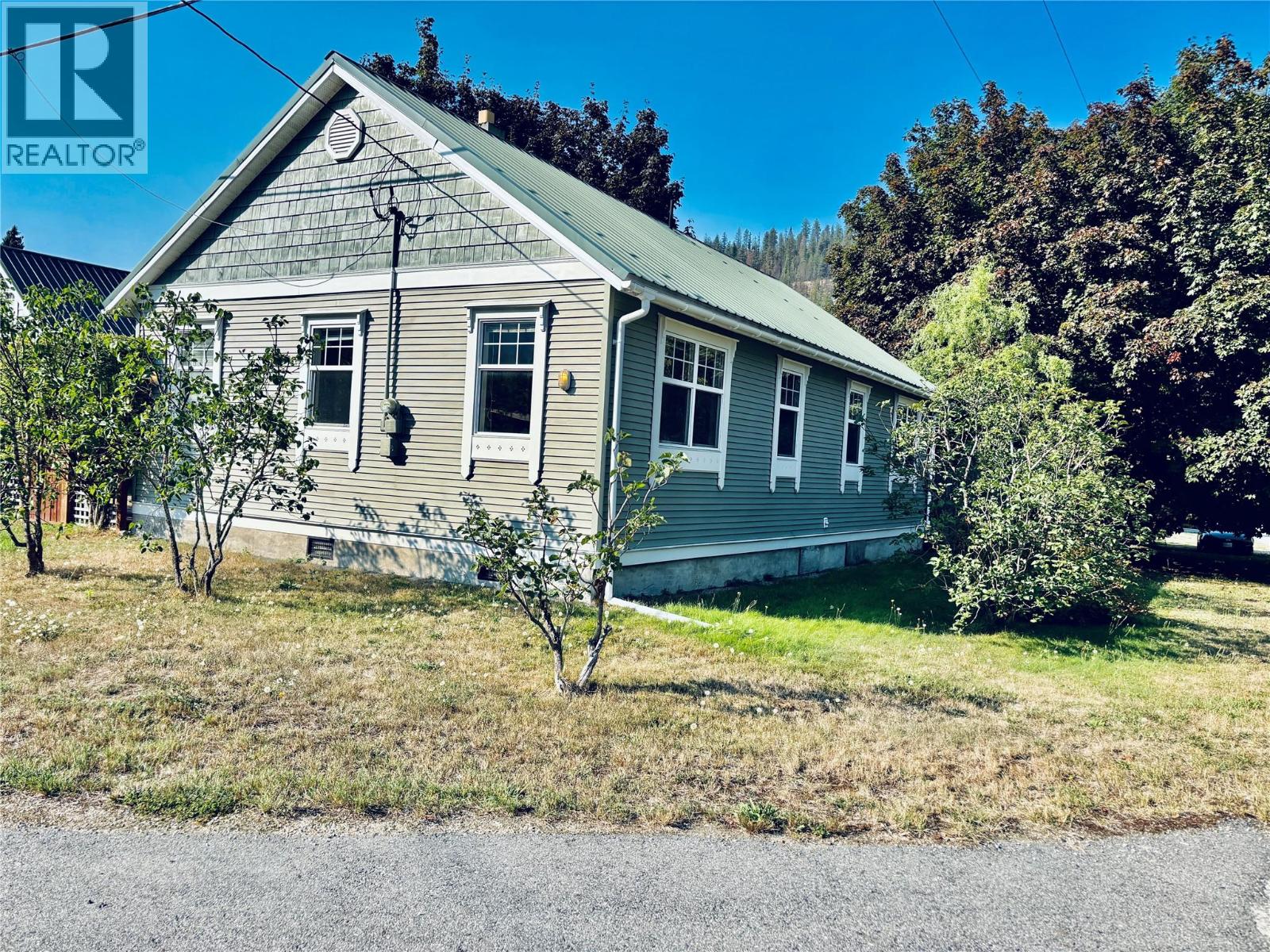 Corner of Arthur & Delaney