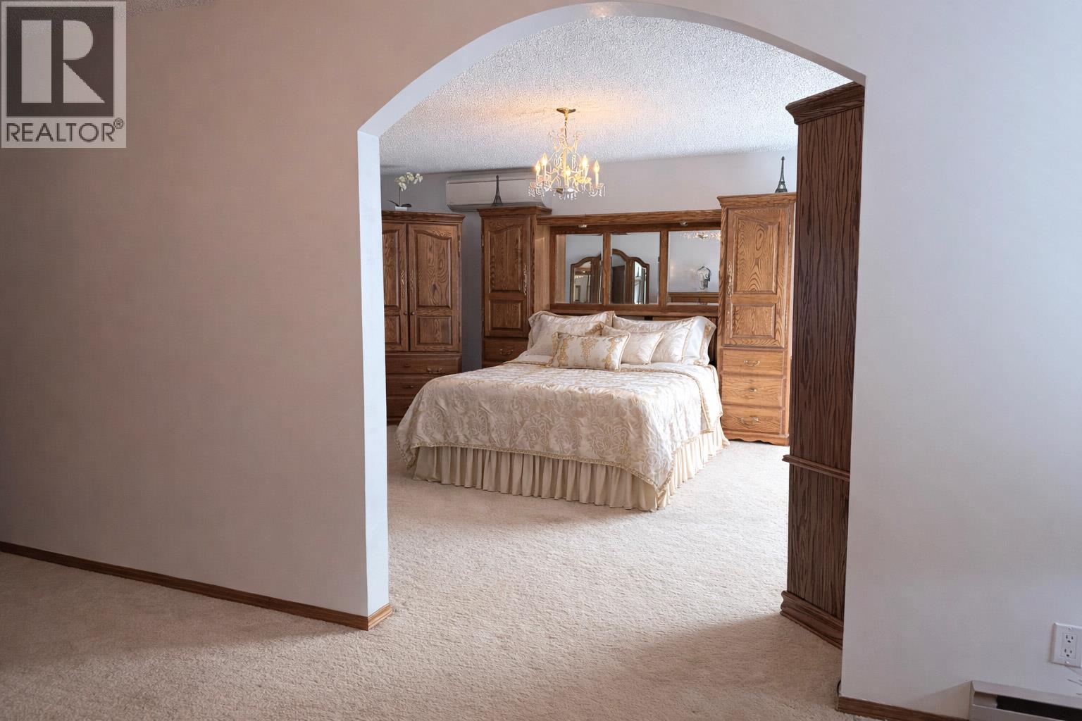 Flex Room looking into Master room